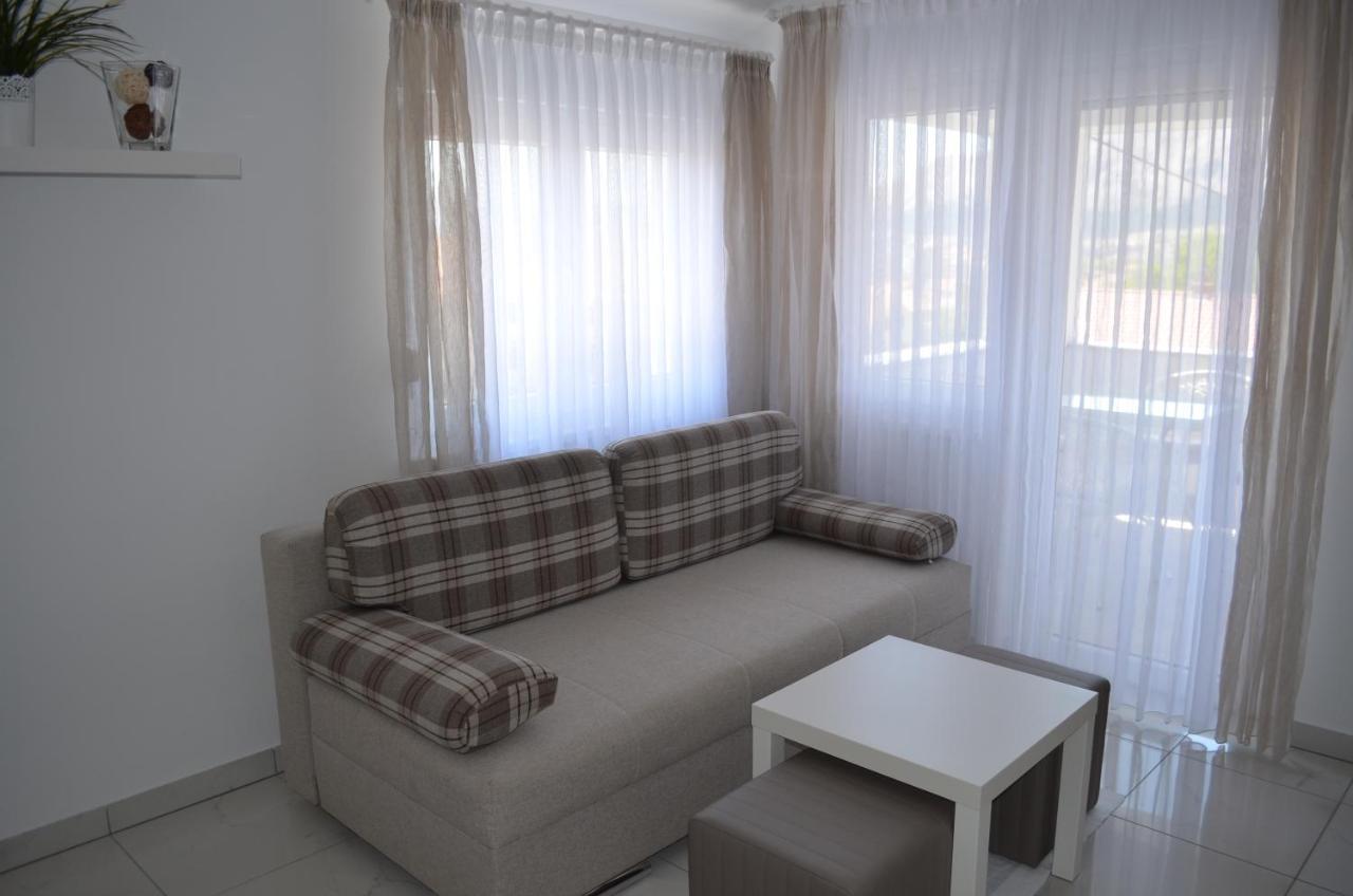 באסקה Apartments Susec מראה חיצוני תמונה
